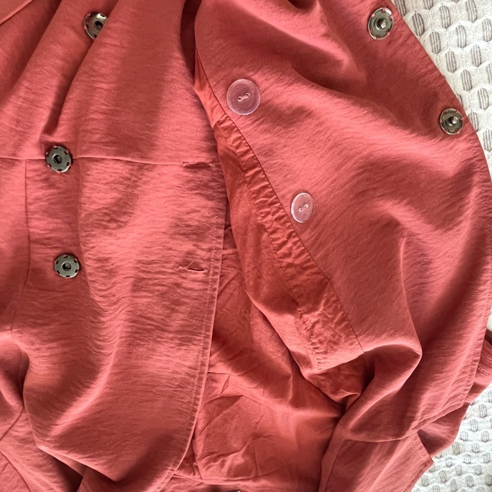 Chriselle J.O.A salmon flowy trench dress - Picture 5 of 8